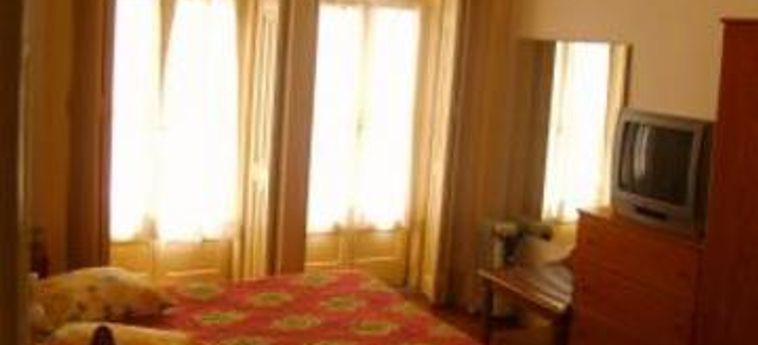 Hotel Residencial Mar Dos Acores:  LISBONA