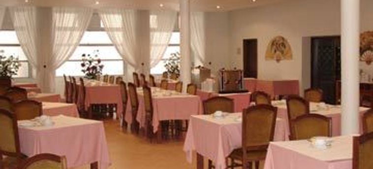 Hotel Turim Restauradores:  LISBONA