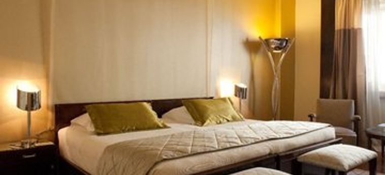 One Of Our Boutique Collection Hotels (Roulet):  LISBONNE