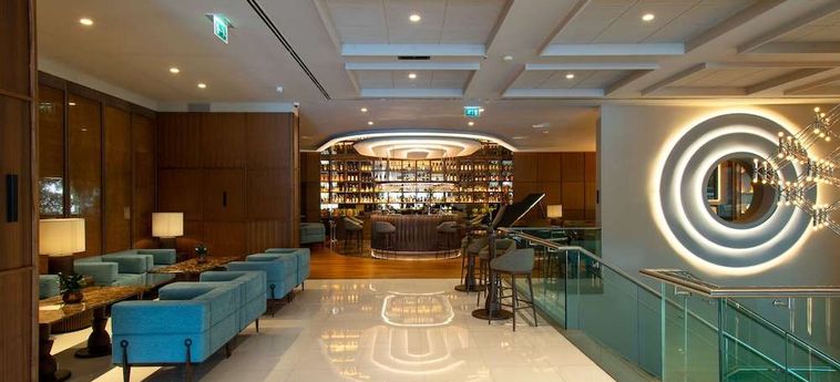 Hotel Sana Malhoa:  LISBONNE