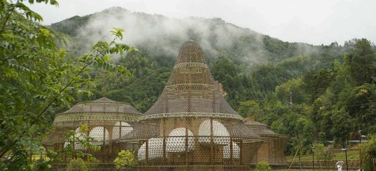 THE INTERNATIONAL CULTURAL AND CREATIVE BAMBOO VILLAGE 3 Stelle