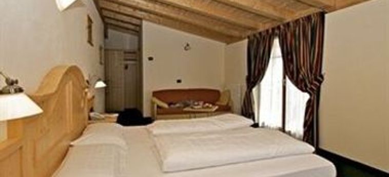 Hotel Touring Livigno:  LIVIGNO - SONDRIO