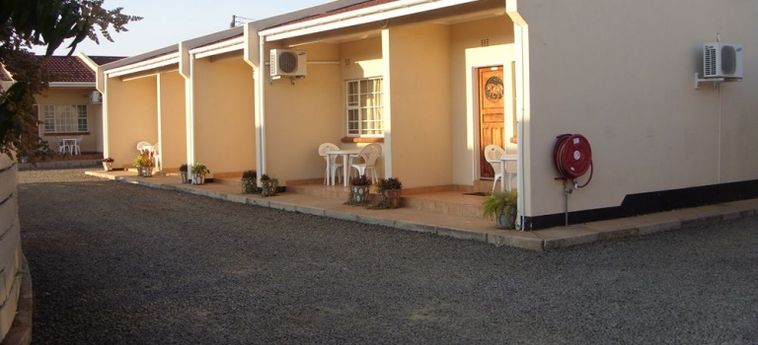 Hotel Mosi-O-Tunya Executive Lodge:  LIVINGSTONE
