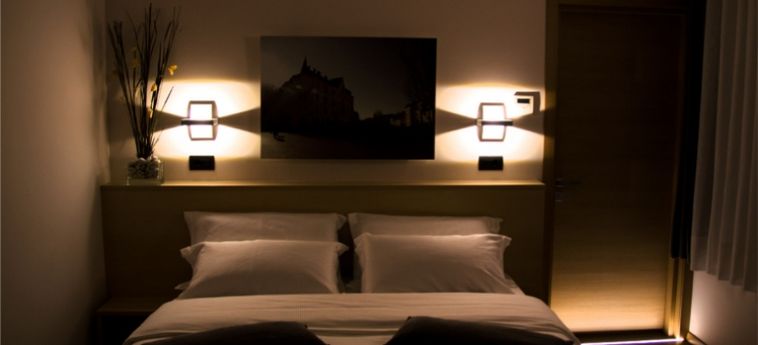 Hotel Emona Luxury Rooms:  LJUBLJANA