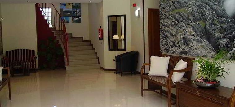 Hotel Bufon De Arenillas:  LLANES