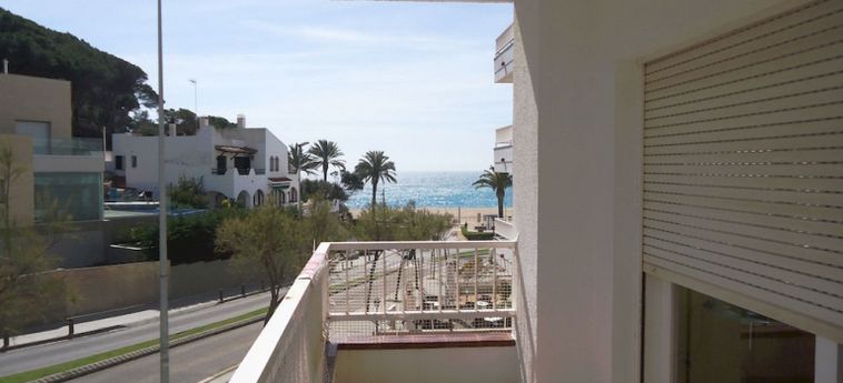 Hotel Apartamentos Sol Fenals:  LLORET DE MAR - COSTA BRAVA