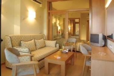 Hotel Evenia Olympic Suites:  LLORET DE MAR - COSTA BRAVA