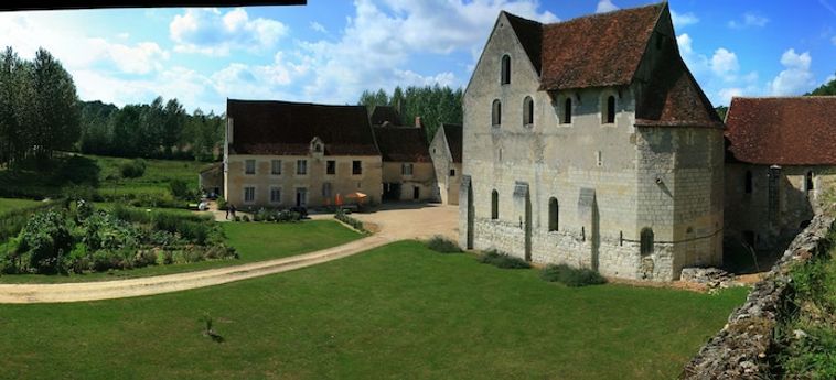 Hotel Château-Monastère De La Corroirie Loches: Foto 