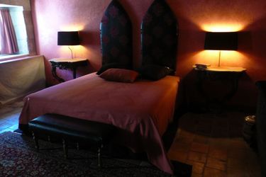 Hotel Château-Monastère De La Corroirie Loches: Photo 