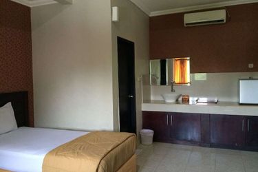 Crown Hotel Lombok Lombok: Photo 