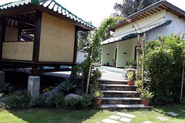 Hotel Villa Yukie Senggigi Lombok: Photo 
