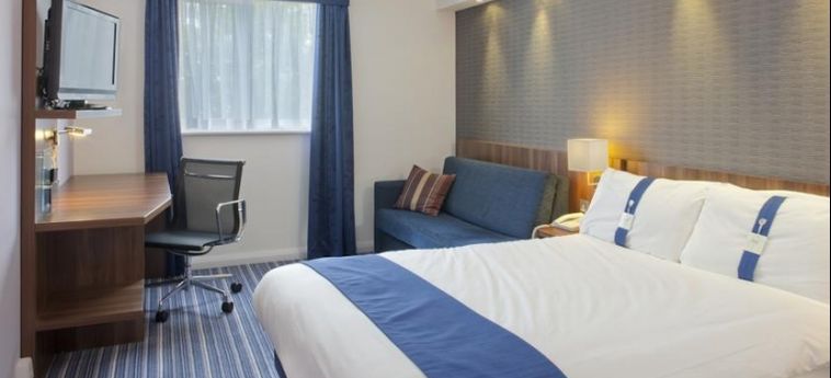 Hotel Holiday Inn Express Gatwick - Crawley:  LONDON - GATWICK AIRPORT
