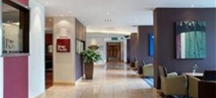 Hotel Holiday Inn Gatwick Airport:  LONDON - GATWICK FLUGHAFEN