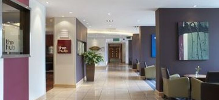 Hotel Holiday Inn Gatwick Airport:  LONDON - GATWICK FLUGHAFEN