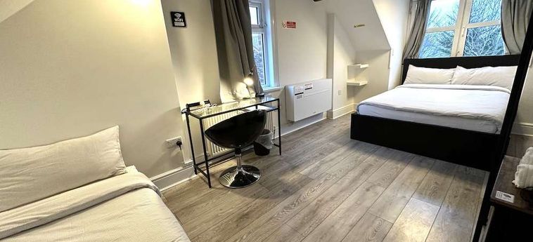 The Ambassador Heathrow Hotel London - Heathrow Airport: Photo 
