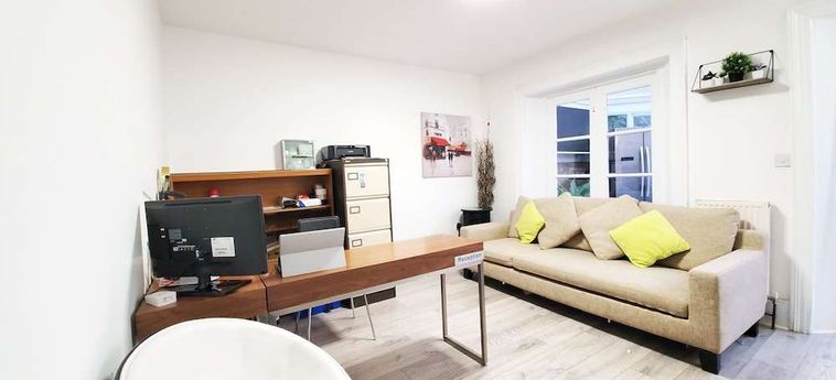 The Ambassador Heathrow Hotel London - Heathrow Airport: Photo 