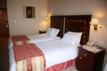 Hotel Manor Of Groves:  LONDON - STANSTED AIRPORT