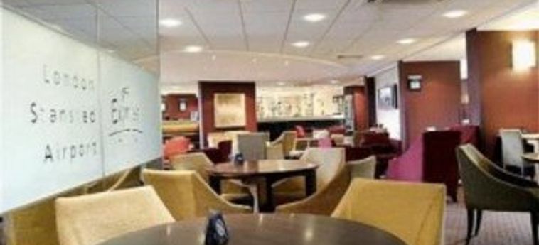 Hotel Holiday Inn Express London Stansted Airport:  LONDON - STANSTED FLUGHAFEN