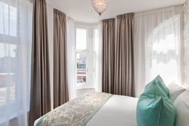 Hotel W12 Rooms:  LONDON