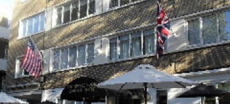 The New London Carlton Hotel & Apartments:  LONDON