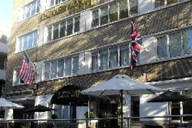 The New London Carlton Hotel & Apartments:  LONDON