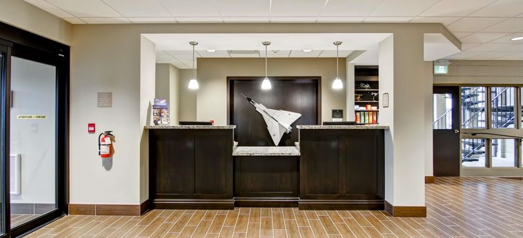 Hotel Best Western London Airport Inn &Amp; Suites London: Photo 