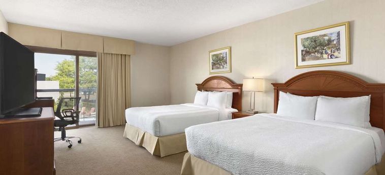 Hotel Days Inn By Wyndham London London: Photo 