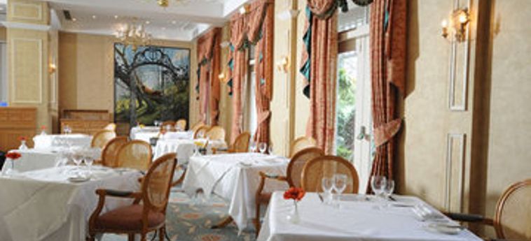 Hotel Coulsdon Manor & Golf Club:  LONDON