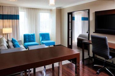 Hotel Four Points By Sheraton London:  LONDON