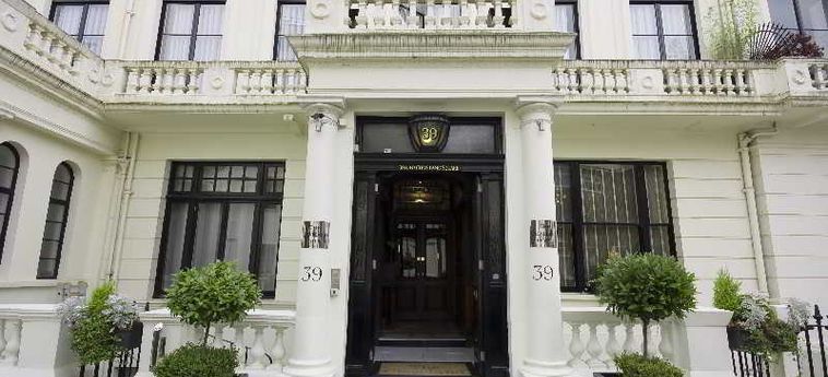 Hotel The Cleveland:  LONDON
