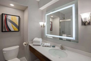 Doubletree By Hilton Hotel London Ontario London: Photo 