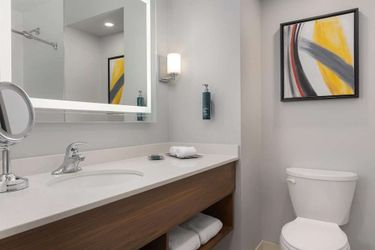 Doubletree By Hilton Hotel London Ontario London: Photo 