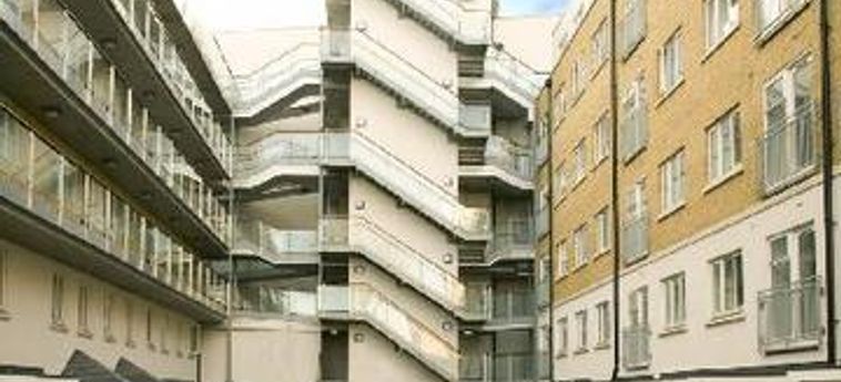 Marlin Apartments City Docklands:  LONDON