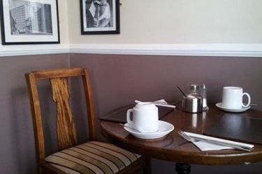 Abbey Bed And Breakfast:  LONDONDERRY