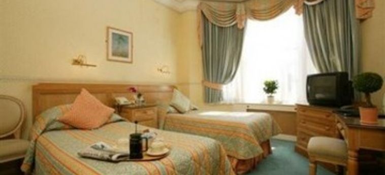 Hotel Avonmore Guest Accomodation:  LONDRA