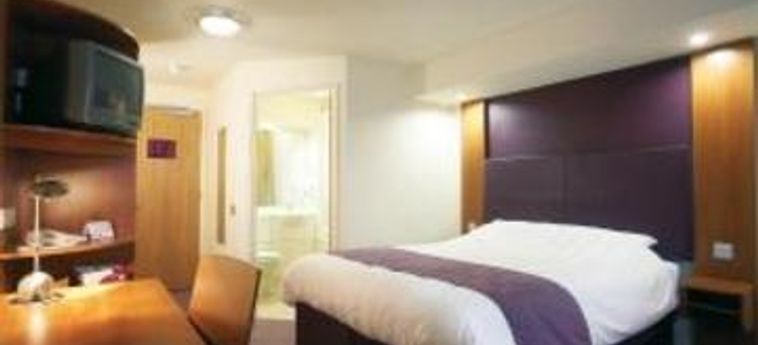 Hotel Premier Travel Inn Heathrow M4-J4:  LONDRES - AEROPORT DE HEATHROW
