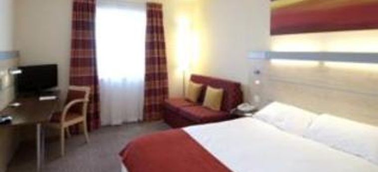 Hotel Holiday Inn Express Slough:  LONDRES - AEROPORT DE HEATHROW