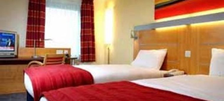 Hotel Holiday Inn Express London - Swiss Cottage:  LONDRES