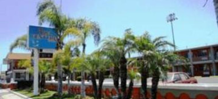 Hotel Aqua Venture Inn:  LOS ANGELES (CA)