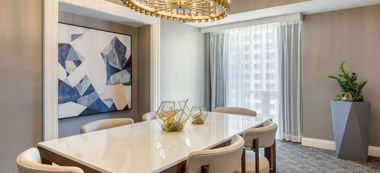 Omni Los Angeles Hotel At California Plaza Los Angeles (Ca) : Photo 