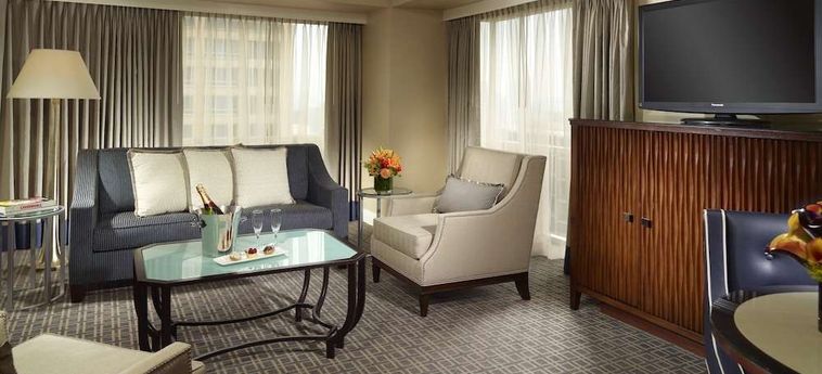 Omni Los Angeles Hotel At California Plaza Los Angeles (Ca) : Photo 