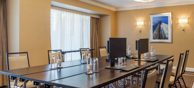 Omni Los Angeles Hotel At California Plaza Los Angeles (Ca) : Photo 