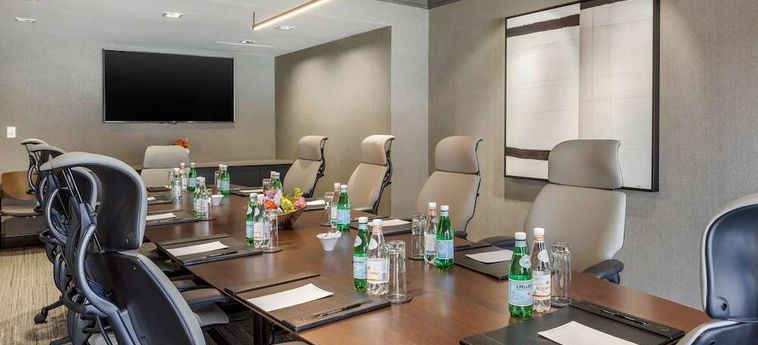 Omni Los Angeles Hotel At California Plaza Los Angeles (Ca) : Photo 