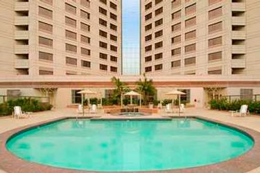 Hotel Hilton Long Beach:  LOS ANGELES (CA)