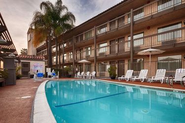 Hotel Best Western Plus Executive Inn:  LOS ANGELES (CA)