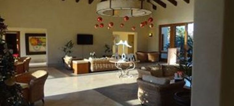 Hotel Cabo Marina Beach Condos:  LOS CABOS