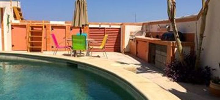 Hotel Cabo's Little Secret Condos:  LOS CABOS