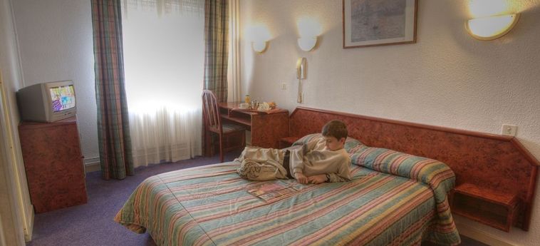 Hotel Logis De Nevers:  LOURDES