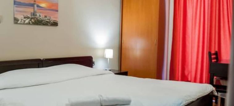 Plaza Hotel:  LOUTRAKI