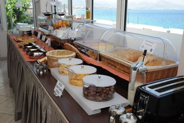 Plaza Hotel Loutraki: Photo 